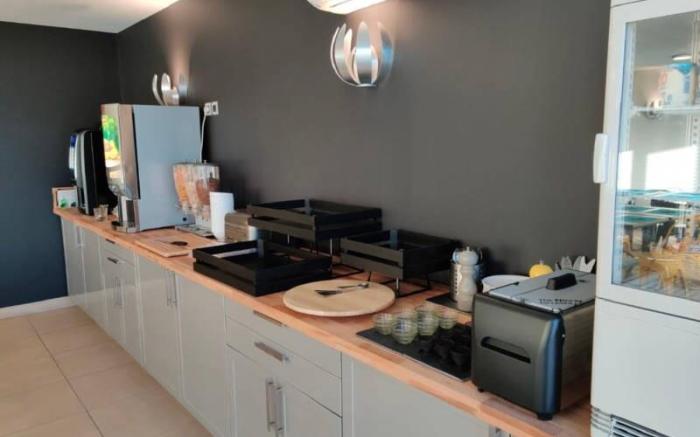 Comfort Aparthotel Six-Fours