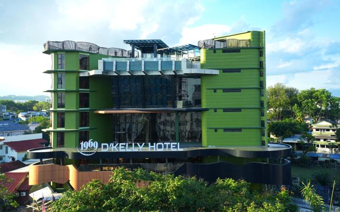 1969 D'Kelly Hotel