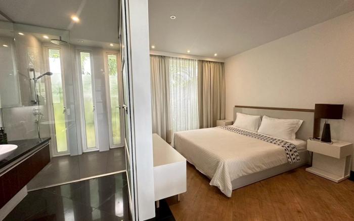 Sunset Beach & Pool / 1 Bedroom