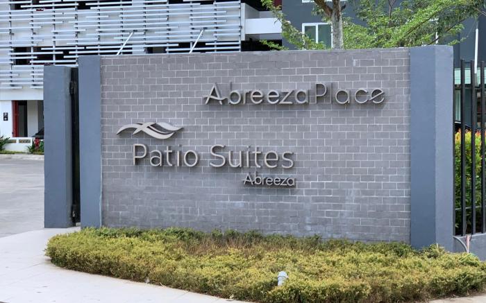 Feels Like Home Condos (Abreeza Place Tower 1) Y
