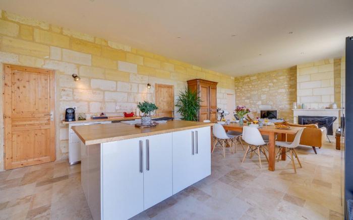 Maison de caract  re au c  ur des vignes