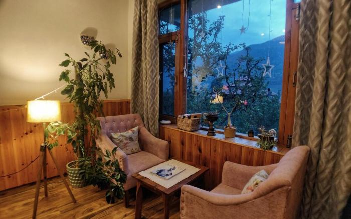 Pir Pranjal Attic Suite in Tra - A Boutique Stay