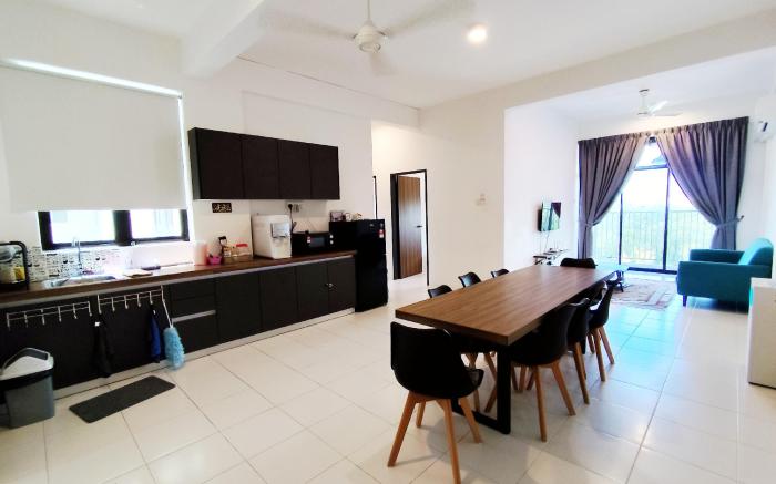 Homestay Swimming Pool Imperio Professional Suite