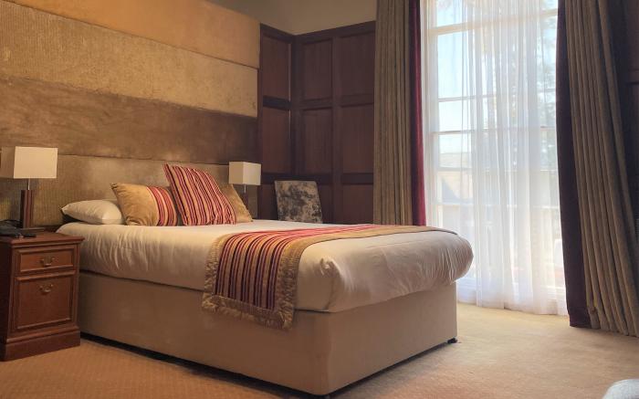 Alton House Hotel