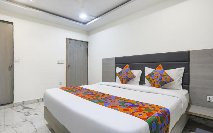 FabHotel S.S - Opp. Vishwakarma Engineering College