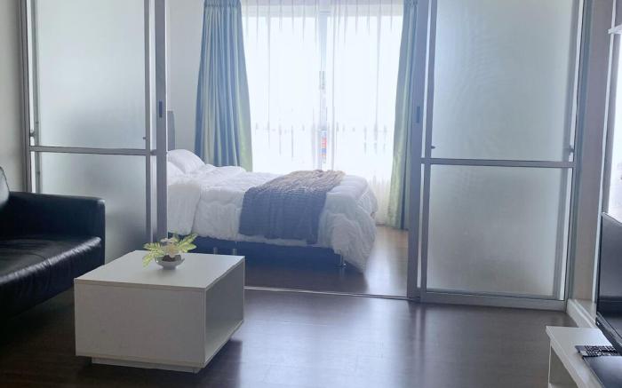 Dcondo creek Pool view apartments -Patong