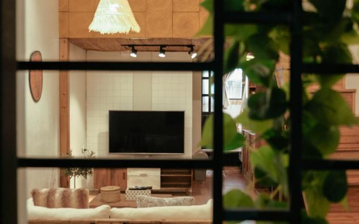 La Gallia | SuperLocation-Netflix-Laundry