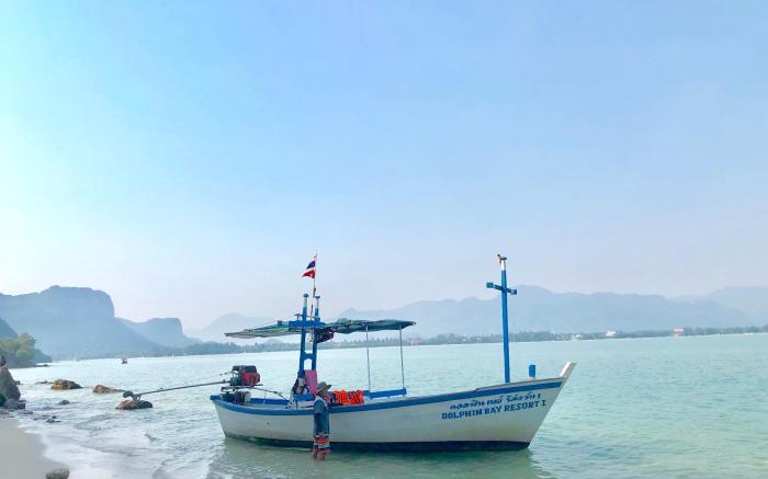 Dolphin Bay Beach Resort