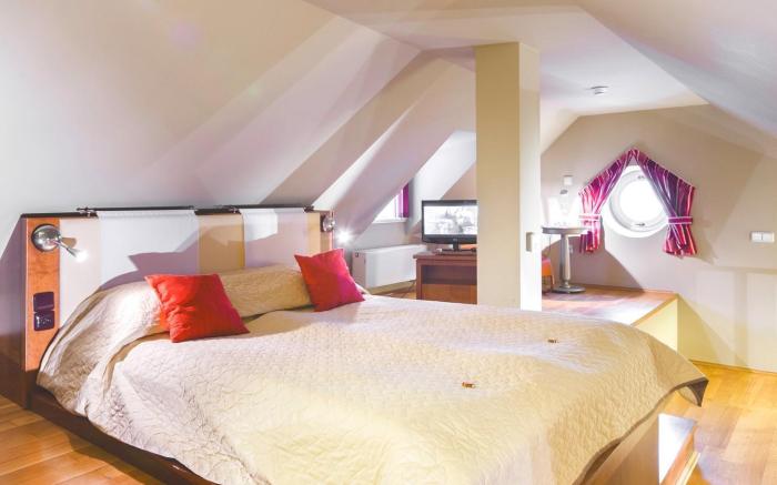 The Golden Wheel Boutique Hotel