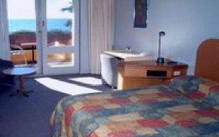 Beachfront Voyager Motor Inn
