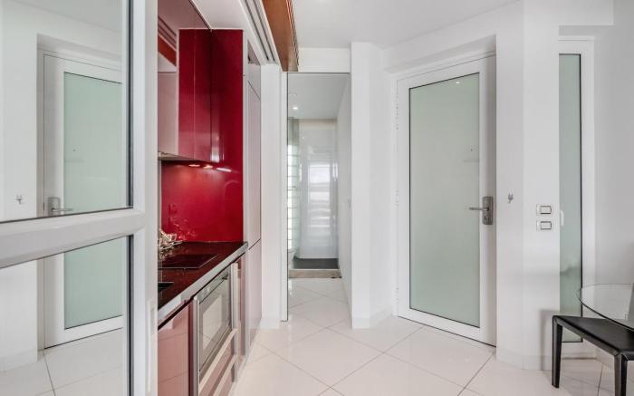Peaceful 2 Bedrooms Beach Front