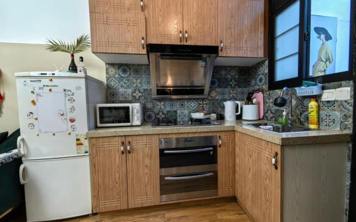 Shanghai Hills & Zinn Happy Family BNB