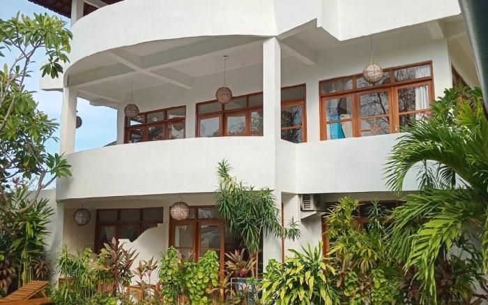 Seaview Lovina Beach