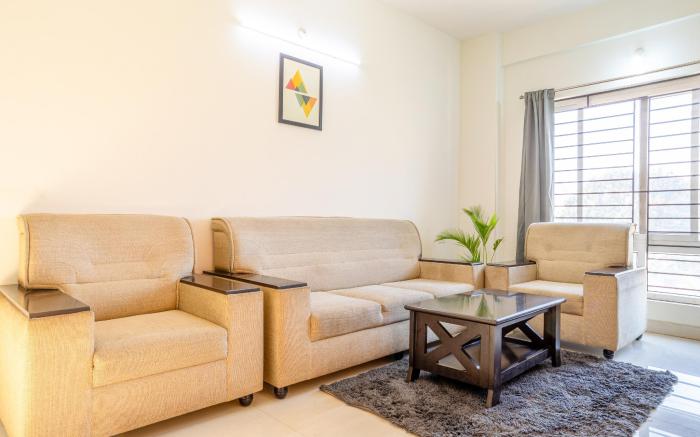 Housr Garrett Hebbal Near Manyata Tech Park