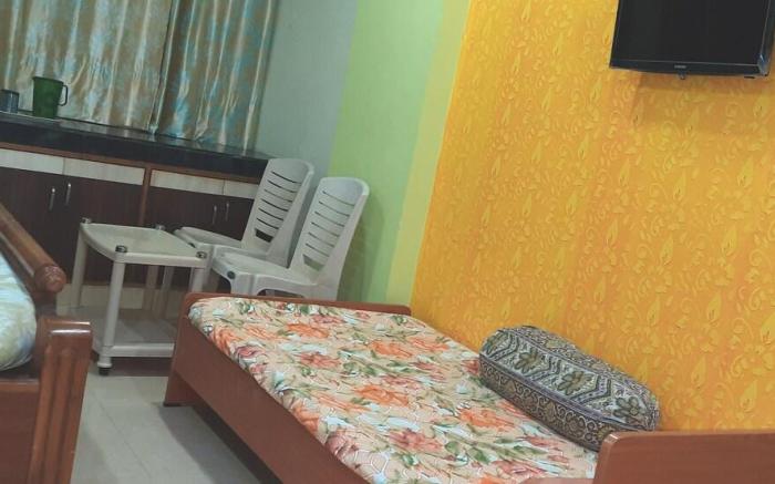 Kshtramani Home Stay Near C T Road Golden Beach