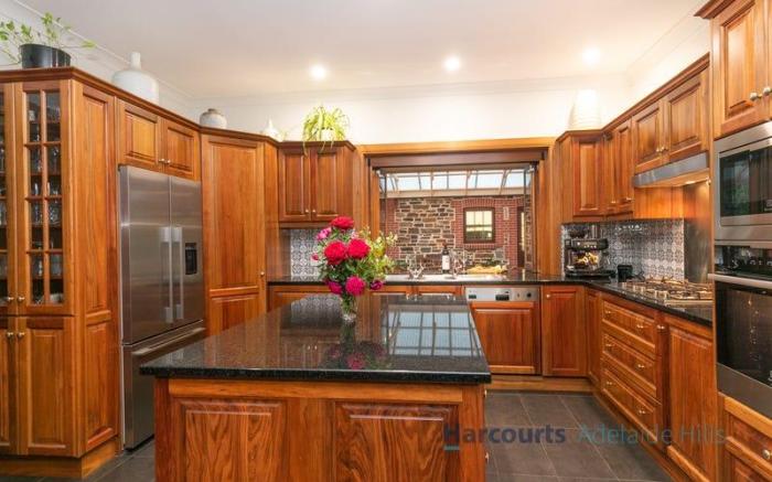 Hahndorf Luxury Retreat 5 Bedrooms for 12 people