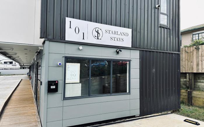StarLand Stays