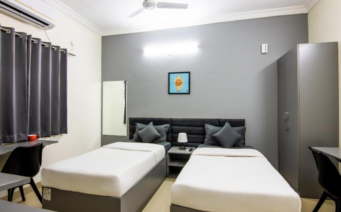 Housr 50 Luxury Rooms Kondapur Near Cyber Tower