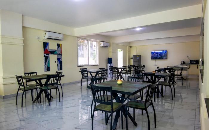 Housr 50 Luxury Rooms Kondapur Near Cyber Tower