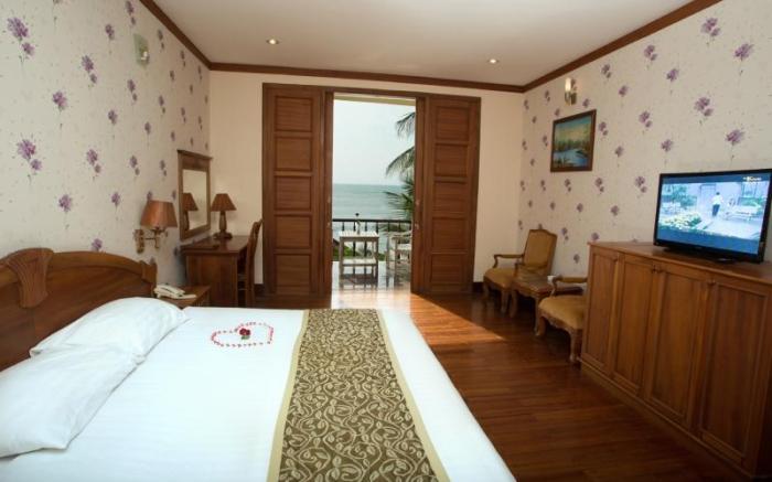 Royal Hotel And Healthcare Resort Quy Nhon