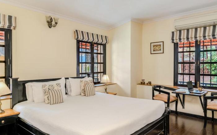 La Maison By Dia Hotels and Homes