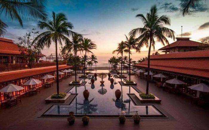 Furama Danang P - 5 star resort