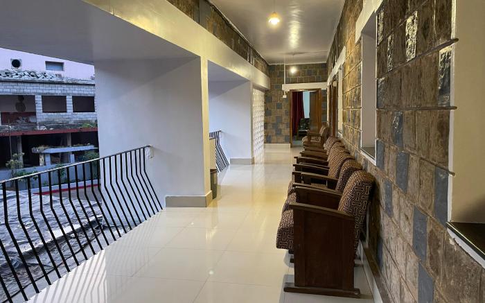 Hotel Caveri