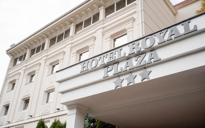 Hotel Royal Plaza By TimHotels