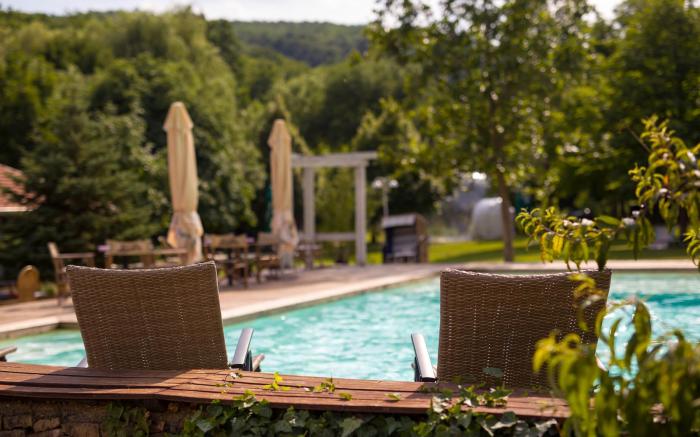 Nomad Hotel & Glamping