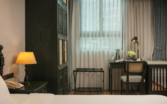 Paradise Grand Hotel