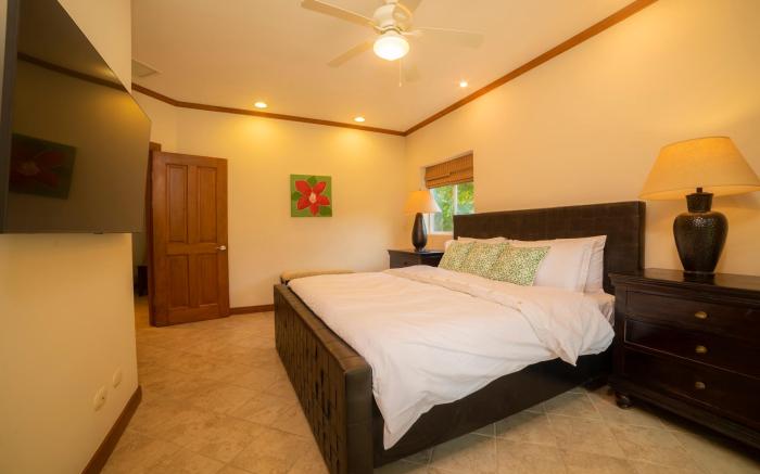 Stay In CR Los Suenos Condos