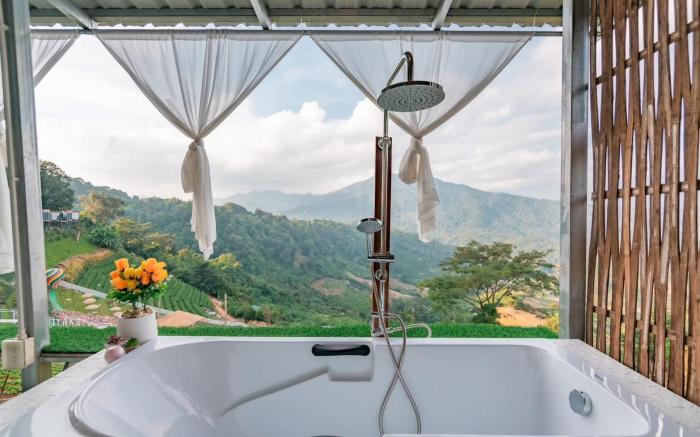 Long hug khao homestay