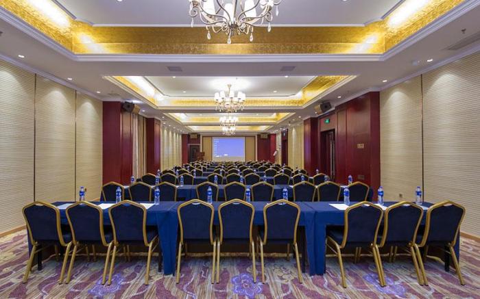 Vienna International Hotel Hubei Huanggang Luotian