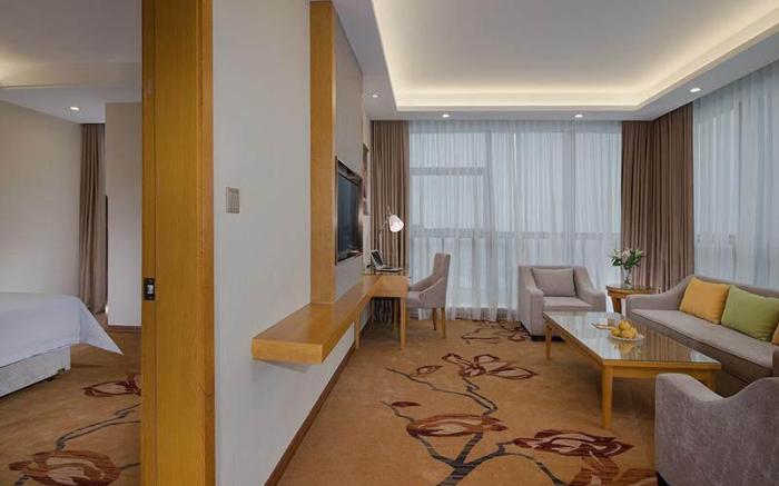 Vienna International Hotel Sichuan Suining Jiankun City