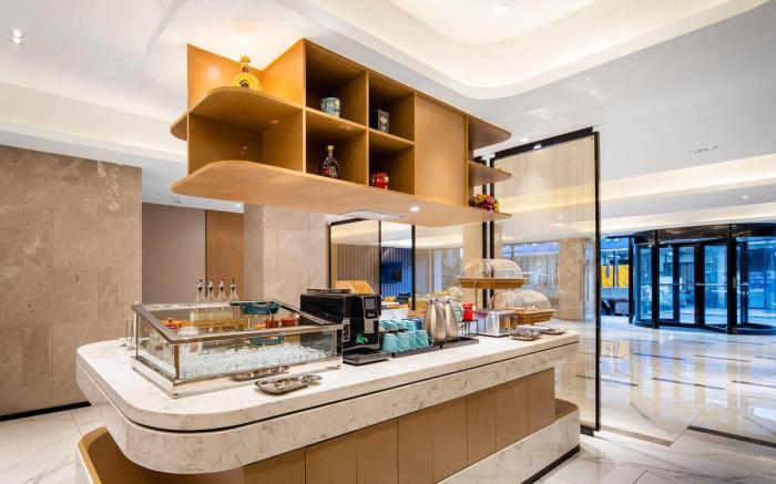 Magnotel Dalian Minzhu Square Russian Style Street