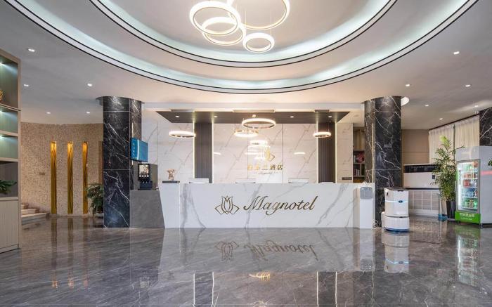 Magnotel Liyang Suning Plaza West Street