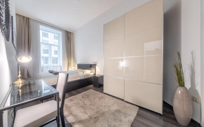 Lola - 2 bedrooms spacious apartment by the Danube