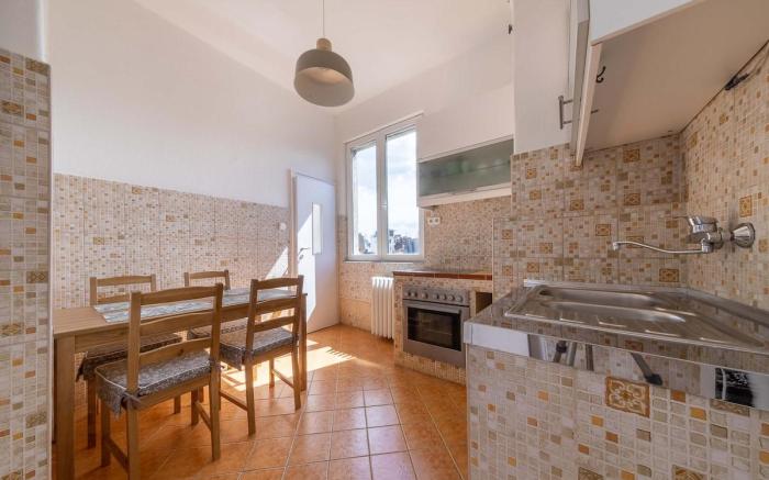 Brand new Fakés-Two balconies above the citycenter