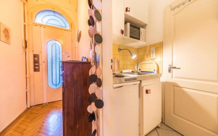 Miso apartment-cute studio near to the Danube