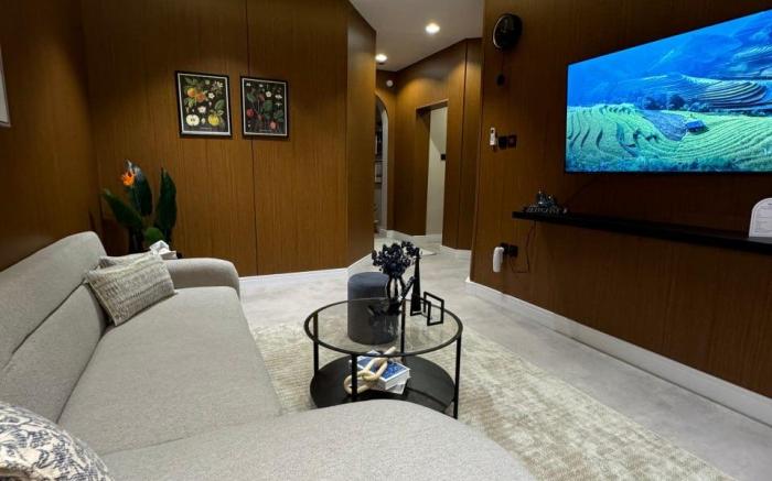 Stylish Apt02 in Al Shuhada | Walk to Metro&Cafes