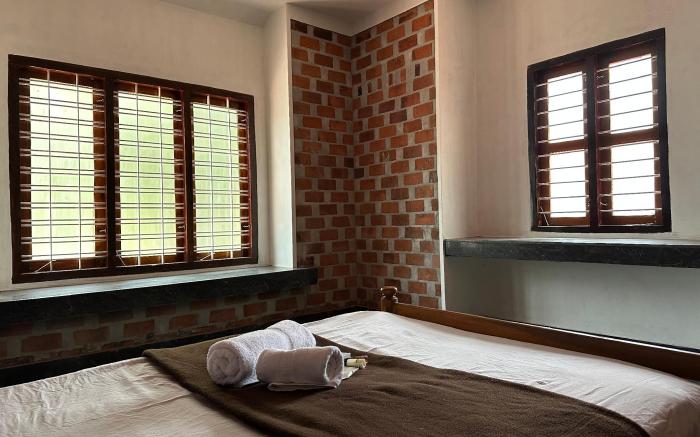 Travancore courtyard 