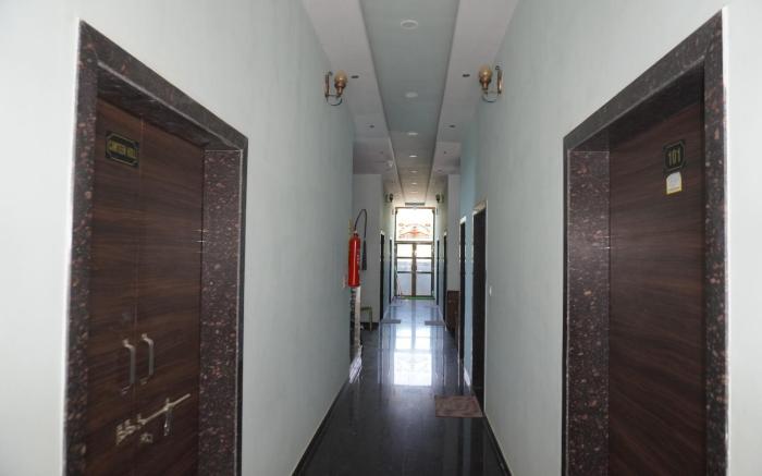 Hotel Mohani Palace