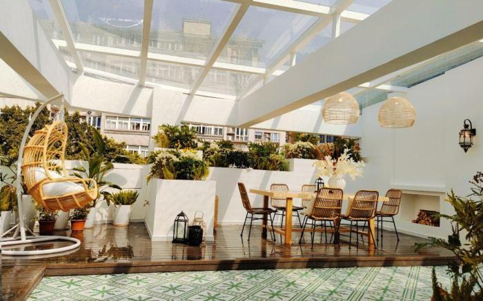 Manfei Apartment (Foshan Zumiao Lingnan Tiandi Branch)