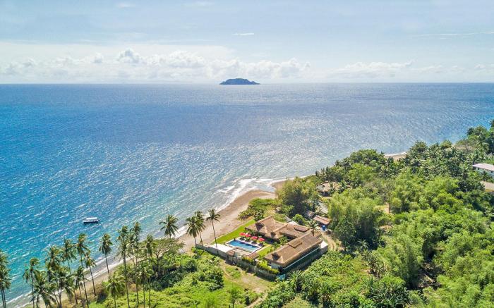 Azure Dive Resort