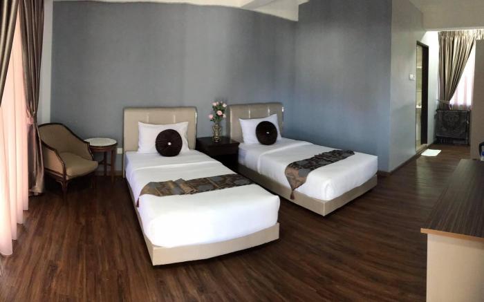 ZAQUES HOTEL (M) SDN BHD
