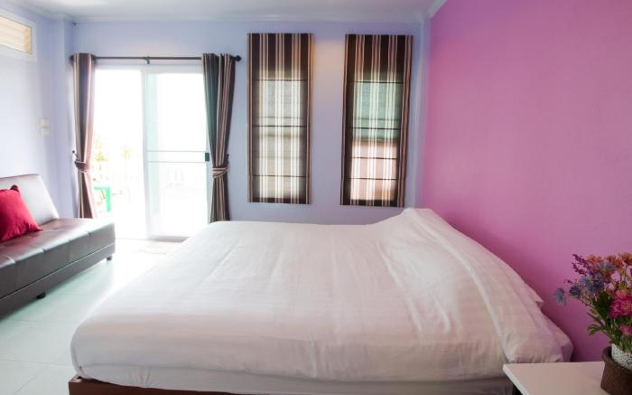 Mhork Buri Resort 