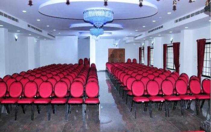 Chandana Inn