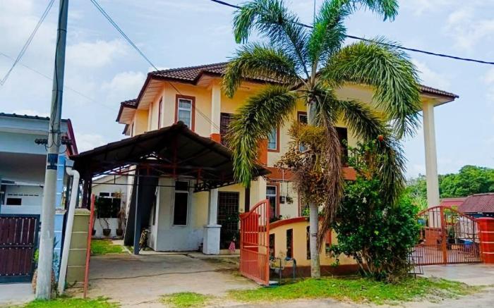 KZ Baitijannati Homestay (Townhouse Bungalow)