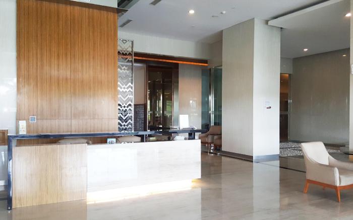 Good Studio Room at Kemang Village Apt By Travelio