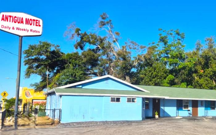 Antigua Motel by OYO Tampa US - 41